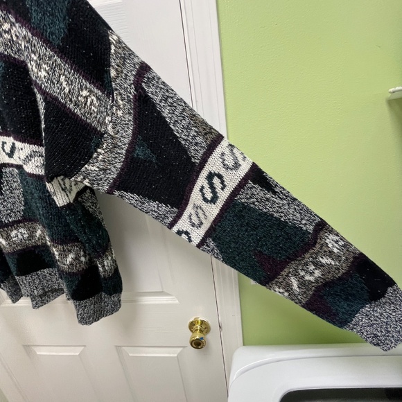 Men's Expressions Sweater M - Picture 4 of 11